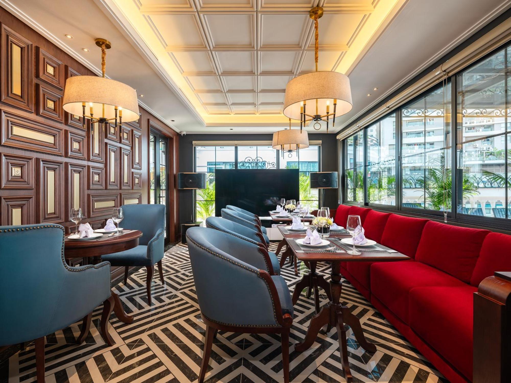 Saigon Aroma Hotel — Photos 2